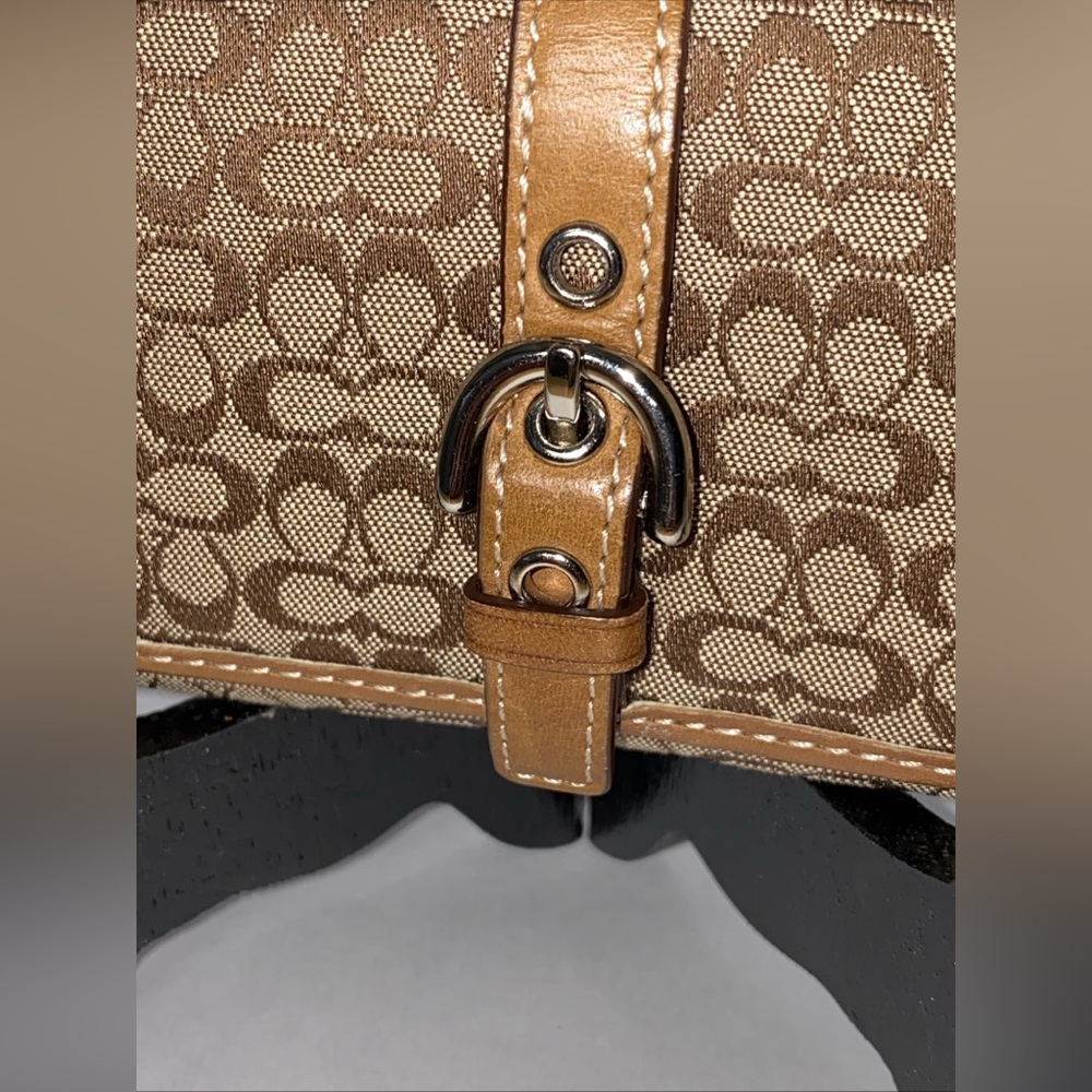 Coach Mini Monogram TAN LONG WALLET W/LEATHER TRIM & BUCKLE VGC - Picture 4 of 14